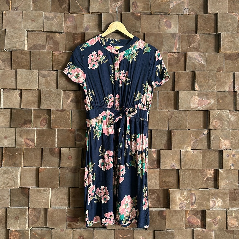 Mimi and Daphne floral dress